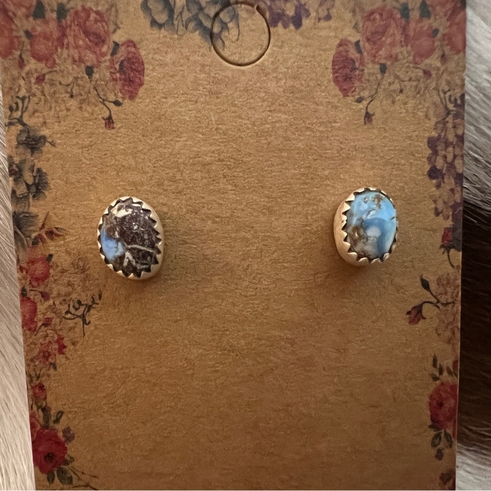 ❤️ Golden Hills Turquoise Navajo Style Brushed 925 Stud Earrings Closed Back